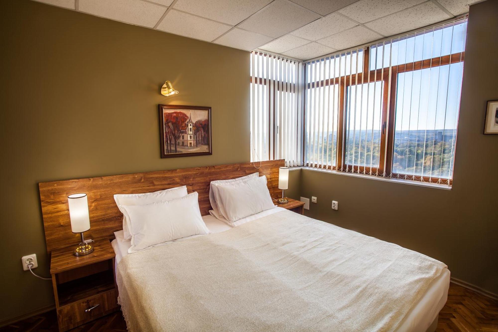 Panorama Top Floor Rooms In Hotel Tundzha Ямбол Экстерьер фото