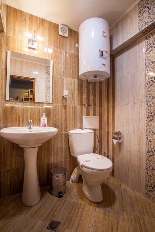Panorama Top Floor Rooms In Hotel Tundzha Ямбол Экстерьер фото