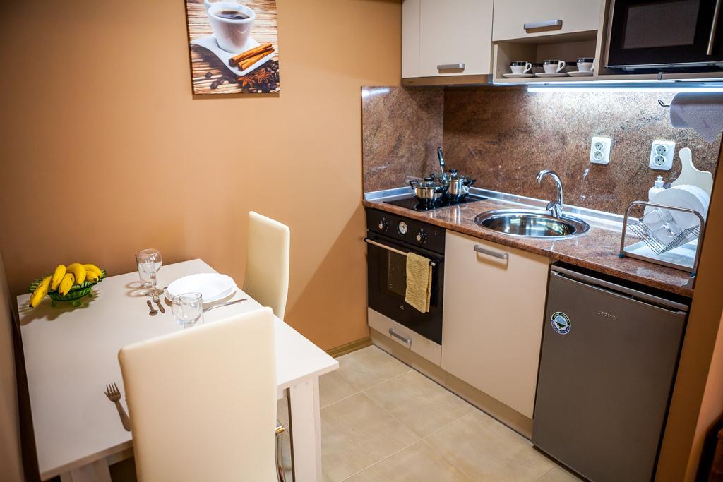 Panorama Top Floor Rooms In Hotel Tundzha Ямбол Экстерьер фото