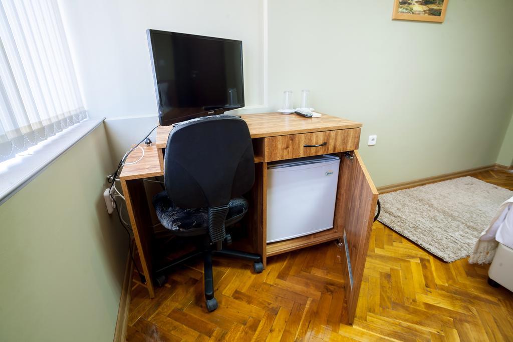 Panorama Top Floor Rooms In Hotel Tundzha Ямбол Экстерьер фото