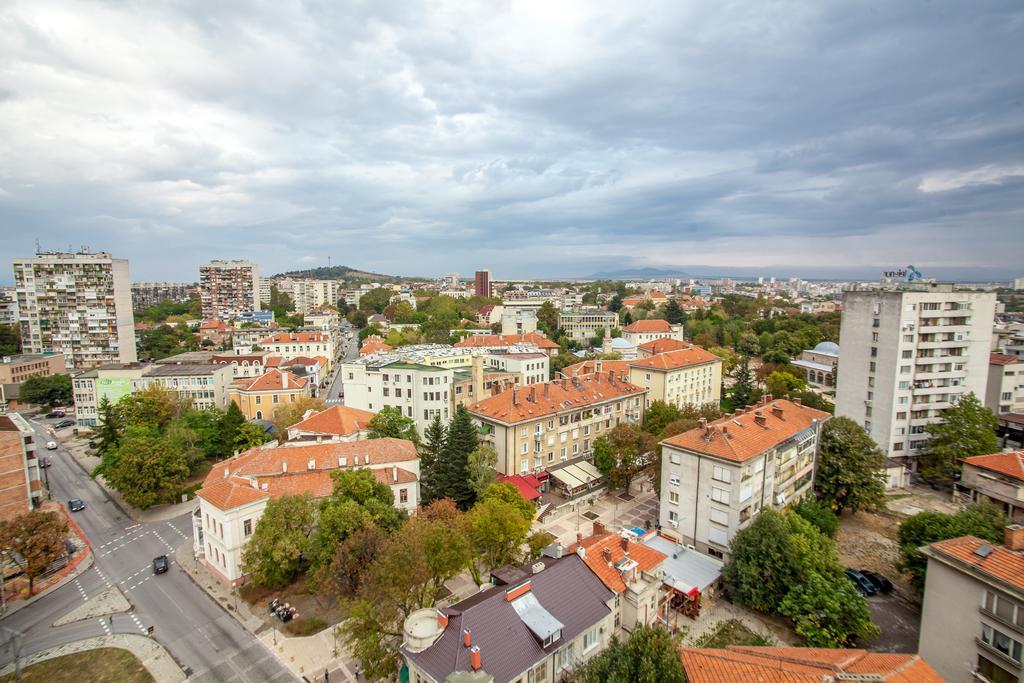 Panorama Top Floor Rooms In Hotel Tundzha Ямбол Экстерьер фото